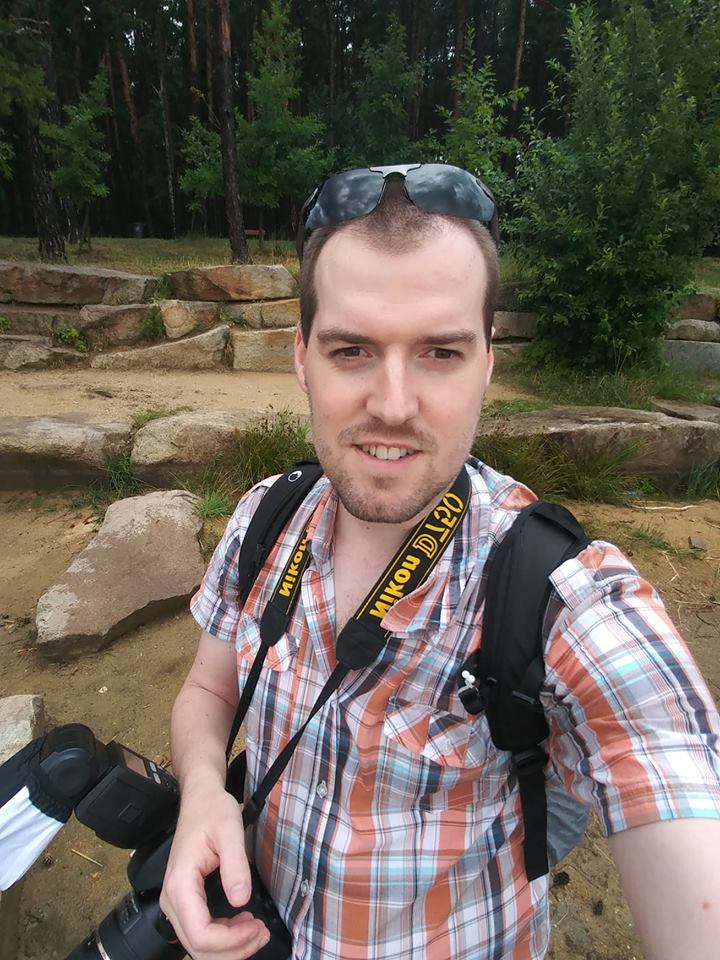 Jan Urbánek s fotoaparátem